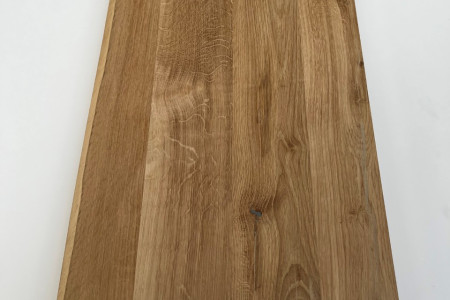 Rustiek eiken plank met boomrand